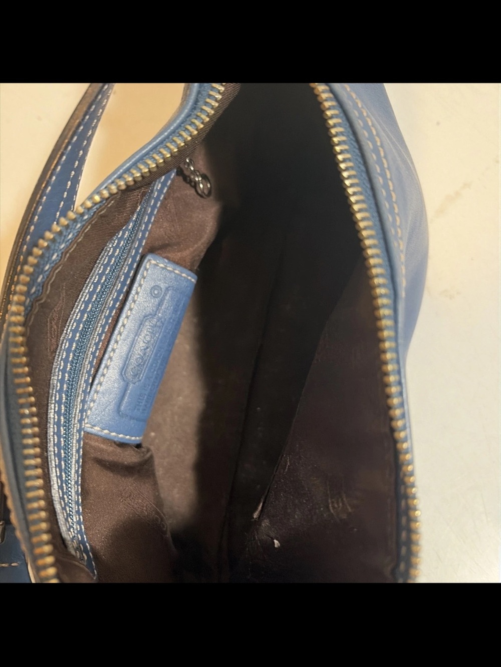 Coach Vintage Blue Leather Legacy Demi Hobo G33-9596 - Picture 4 of 6